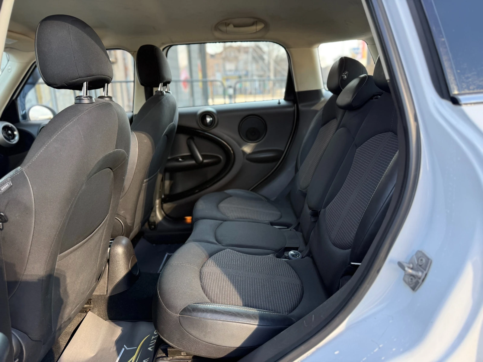 Mini Countryman 6 МЕСЕЦА ГАРАНЦИЯ/2.0D 143к.с. 4х4 Автоматик, снимка 8 - Автомобили и джипове - 53747214