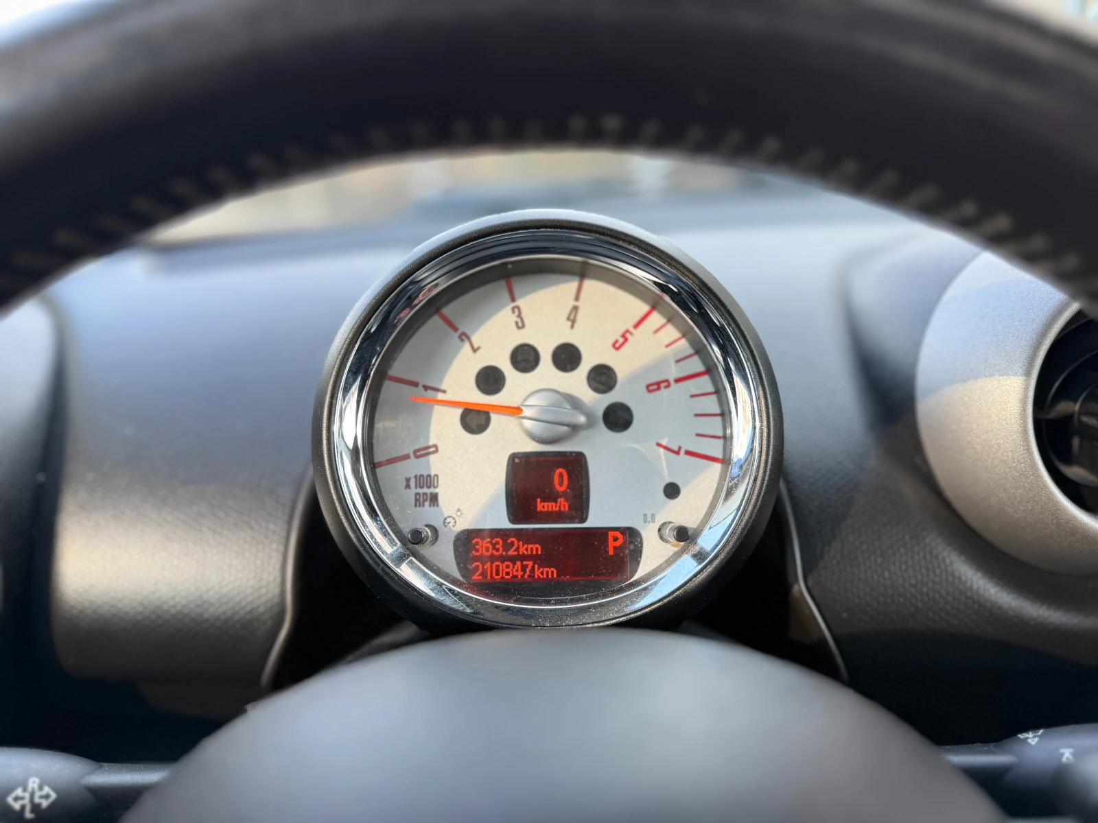 Mini Countryman 6 МЕСЕЦА ГАРАНЦИЯ/2.0D 143к.с. 4х4 Автоматик, снимка 12 - Автомобили и джипове - 53747214