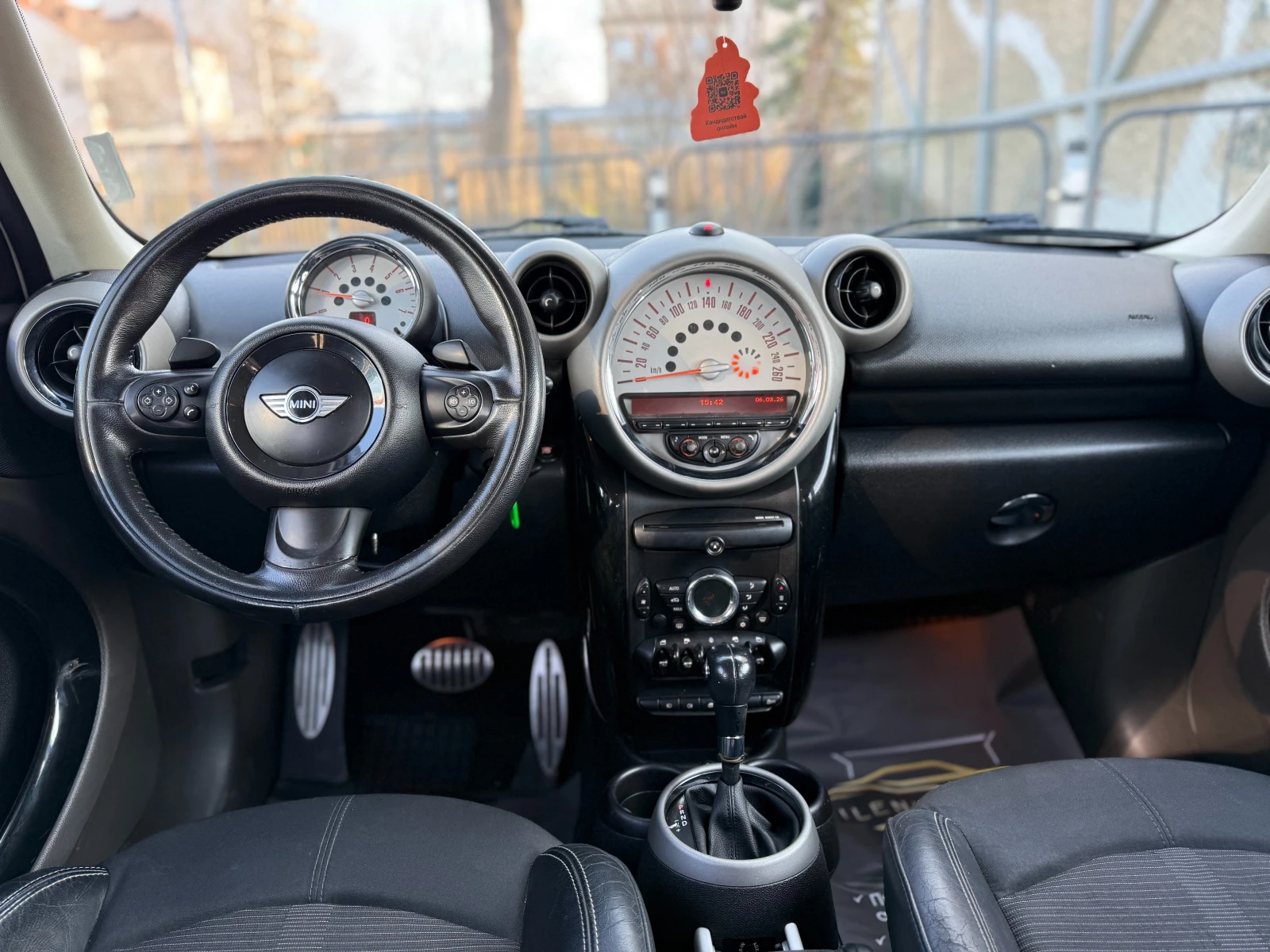 Mini Countryman 6 МЕСЕЦА ГАРАНЦИЯ/2.0D 143к.с. 4х4 Автоматик, снимка 9 - Автомобили и джипове - 53747214