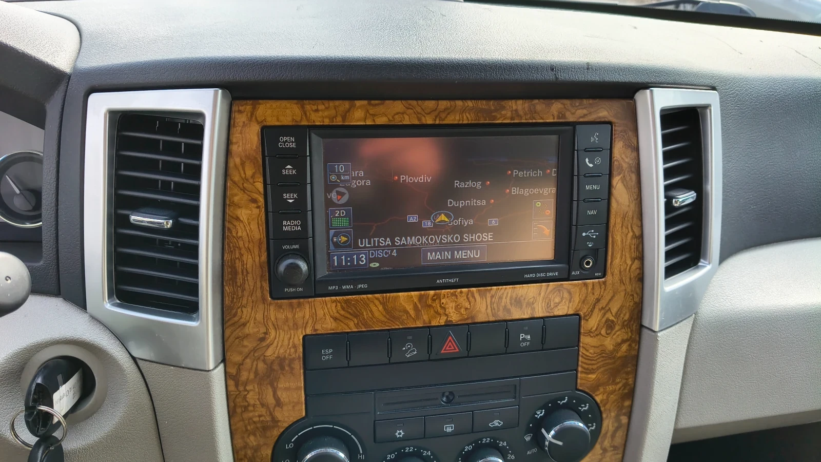 Jeep Grand cherokee 3.0CRD Limited, снимка 16 - Автомобили и джипове - 53877268