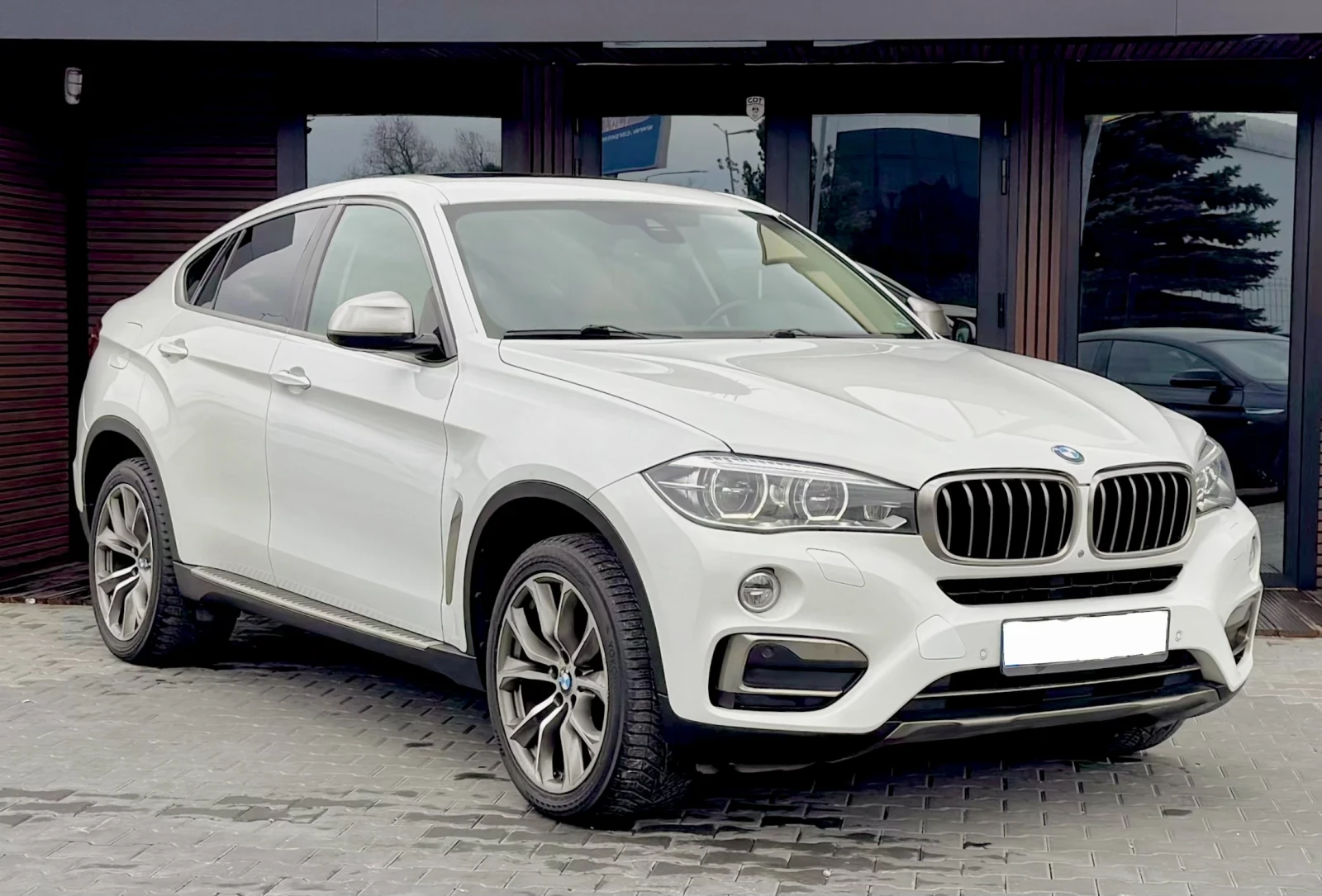 BMW X6 3.0d* xDrive* Digital* Napa* Камера 360* Лизинг, снимка 3 - Автомобили и джипове - 53956901