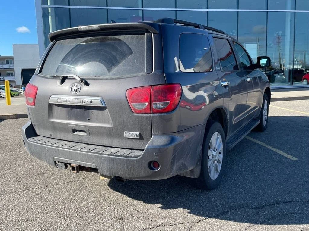Toyota Sequoia PLATINUM* JBL* ПОДГРЕВ* КАМЕРА* ОБДУХ* ШИБИДАХ, снимка 4 - Автомобили и джипове - 54512833