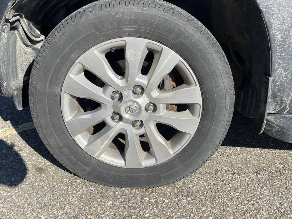 Toyota Sequoia PLATINUM* JBL* ПОДГРЕВ* КАМЕРА* ОБДУХ* ШИБИДАХ, снимка 7 - Автомобили и джипове - 54512833