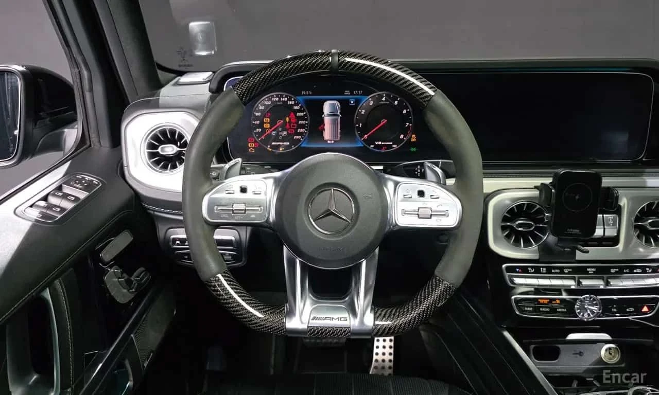 Mercedes-Benz G 63 AMG G63 Edition  CARFAX, снимка 11 - Автомобили и джипове - 55404875