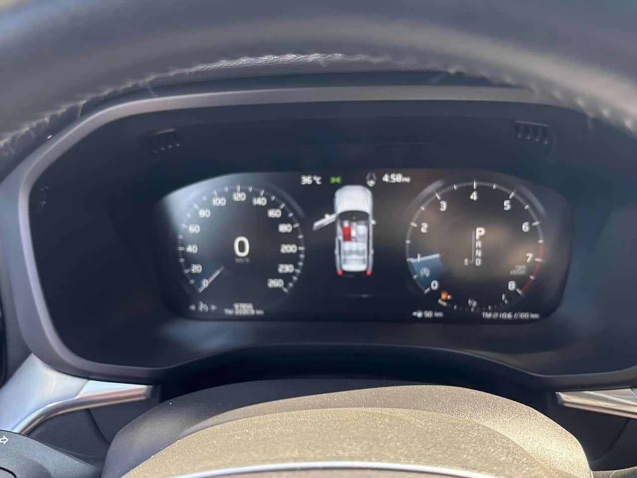Volvo XC60 * Momentum * CARFAX * БЕЗ ПЪРВОНАЧАЛНА ВНОСКА, снимка 8 - Автомобили и джипове - 55573081