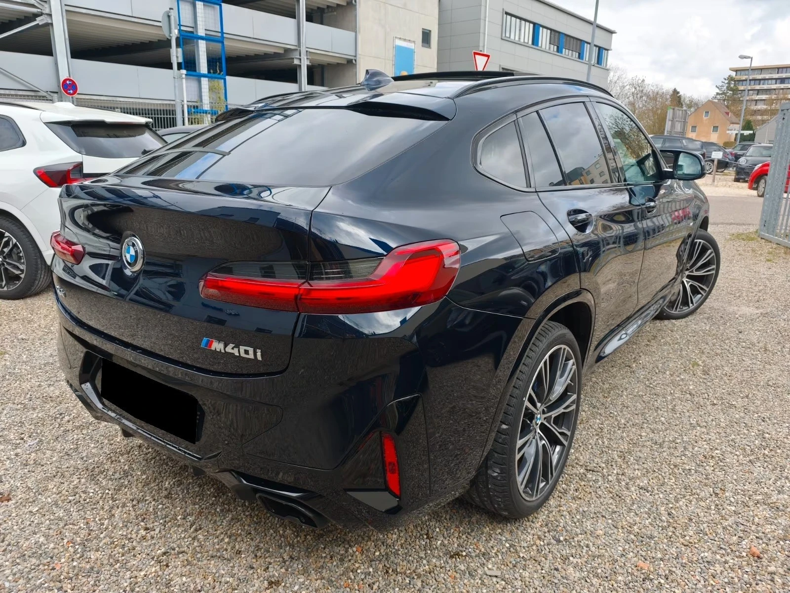 BMW X4 M40i / SHADOW LINE / LASERLIGHT / PANO/ HUD/ 360/, снимка 6 - Автомобили и джипове - 55585839