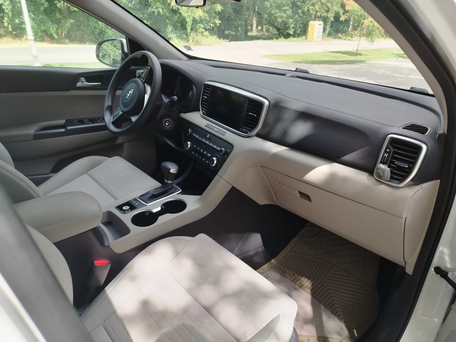 Kia Sportage LX, снимка 16 - Автомобили и джипове - 55667586