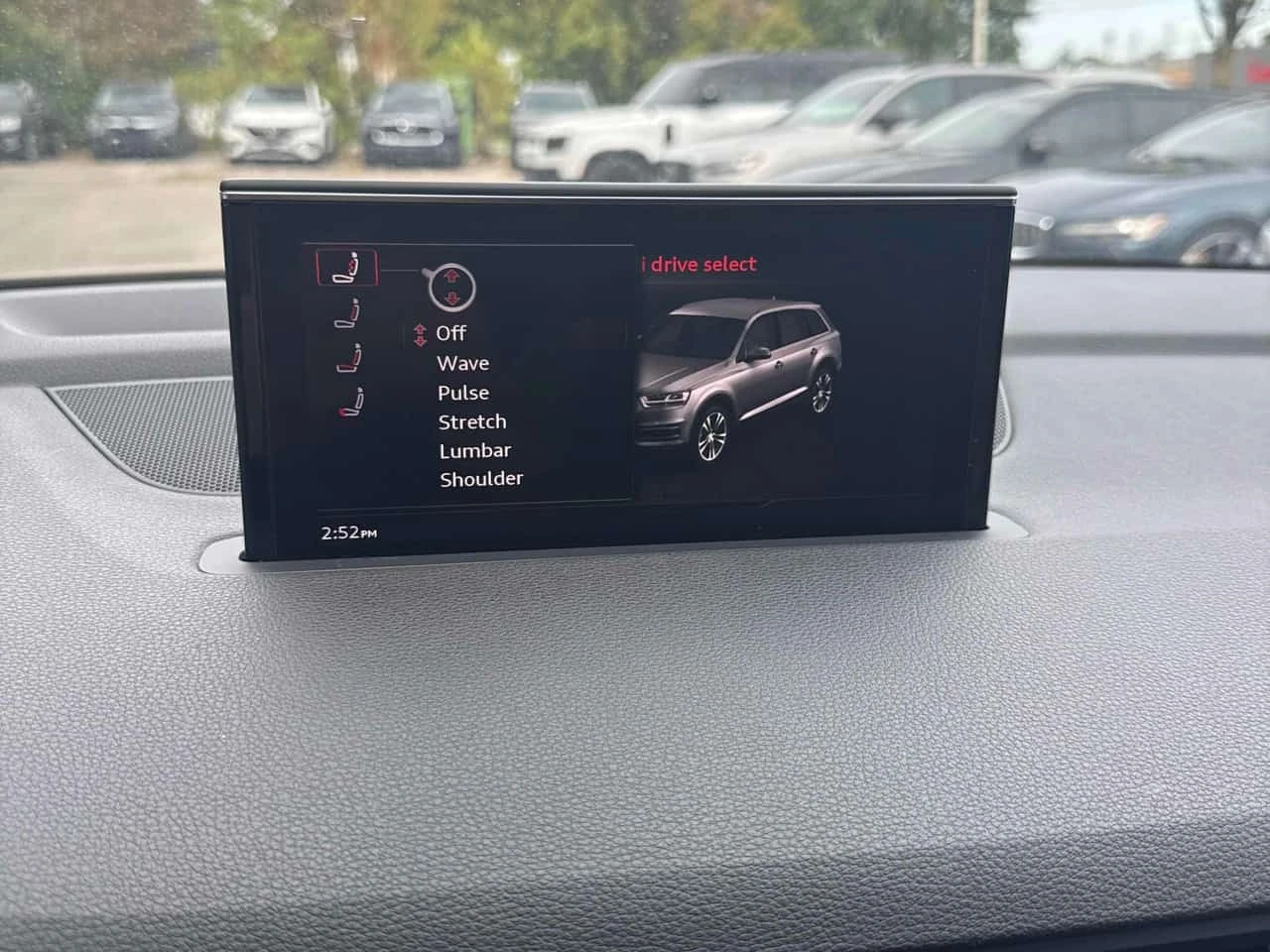 Audi Q7 Technik/360/Dis/Hud/Bose/Carfax/Автокредит , снимка 14 - Автомобили и джипове - 56170167