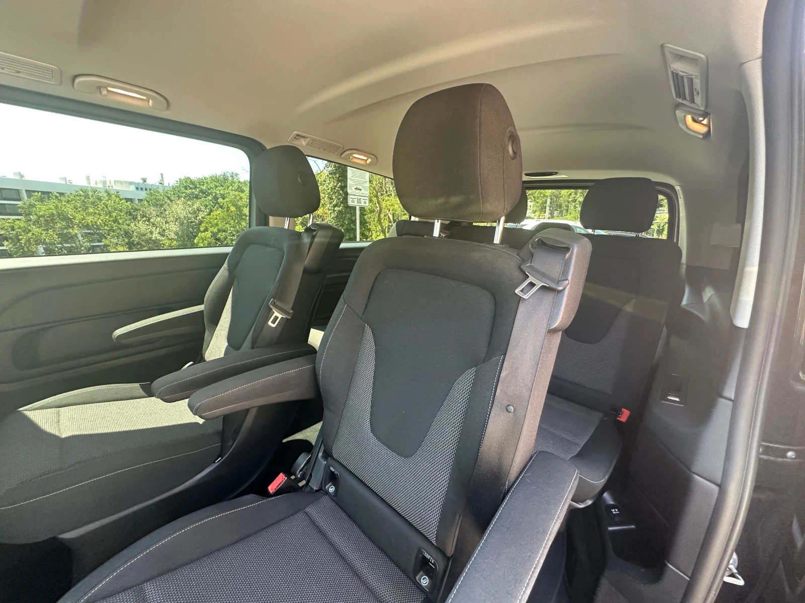Mercedes-Benz V 220, снимка 5 - Бусове и автобуси - 55507263