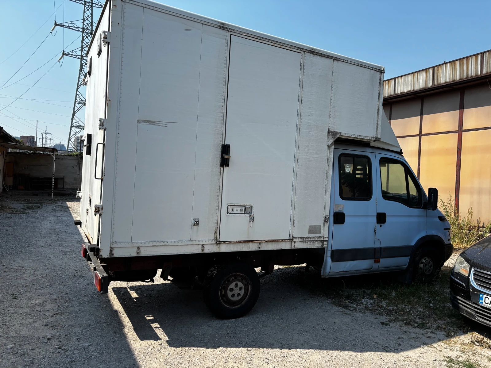 Iveco 35s12 с фургон