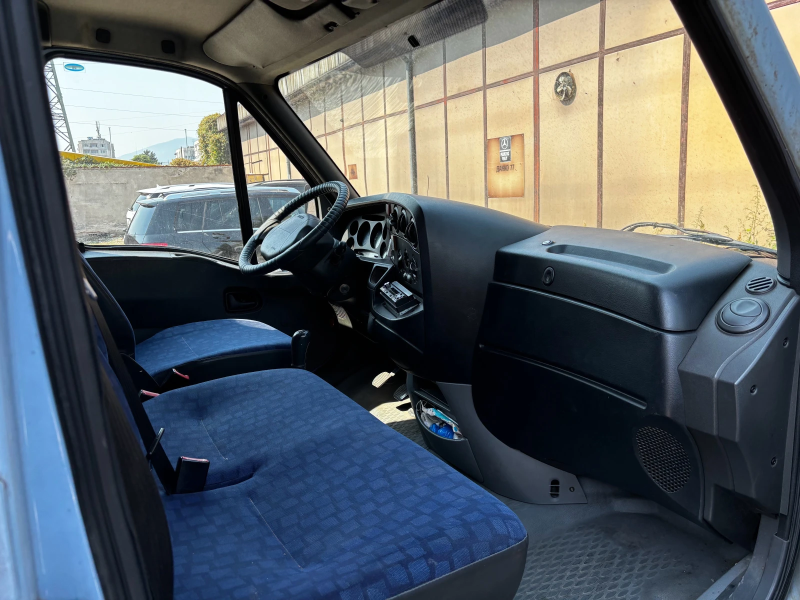 Iveco 35s12 с фургон, снимка 12 - Бусове и автобуси - 55717839