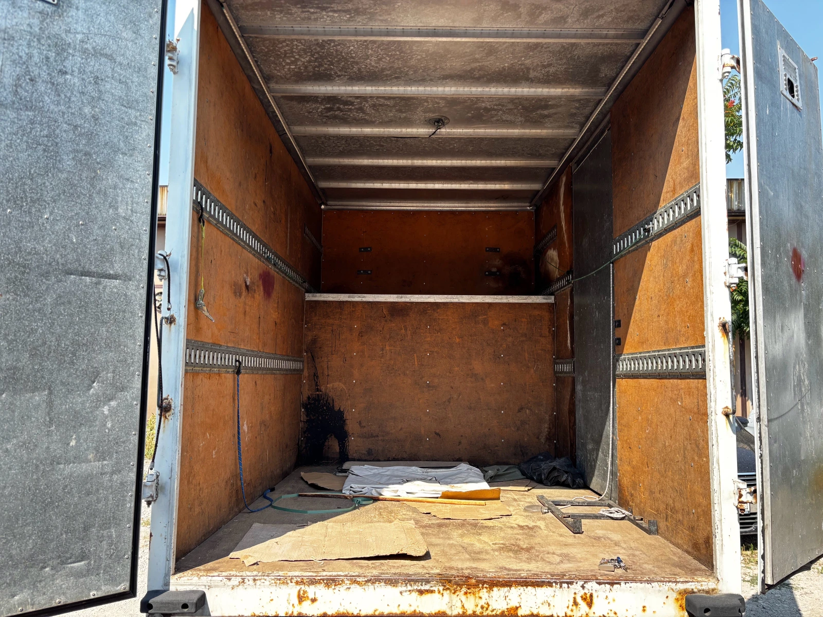 Iveco 35s12 с фургон, снимка 8 - Бусове и автобуси - 55717839