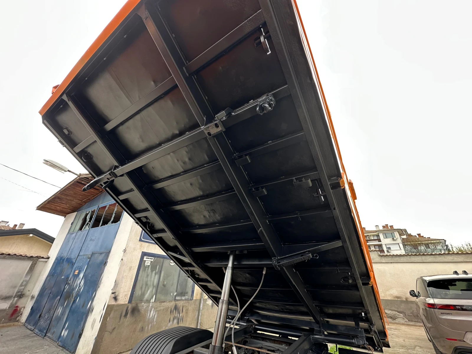 Mercedes-Benz Atego 815* Тристранен самосвал* Топ състояние, снимка 9 - Камиони - 54148882