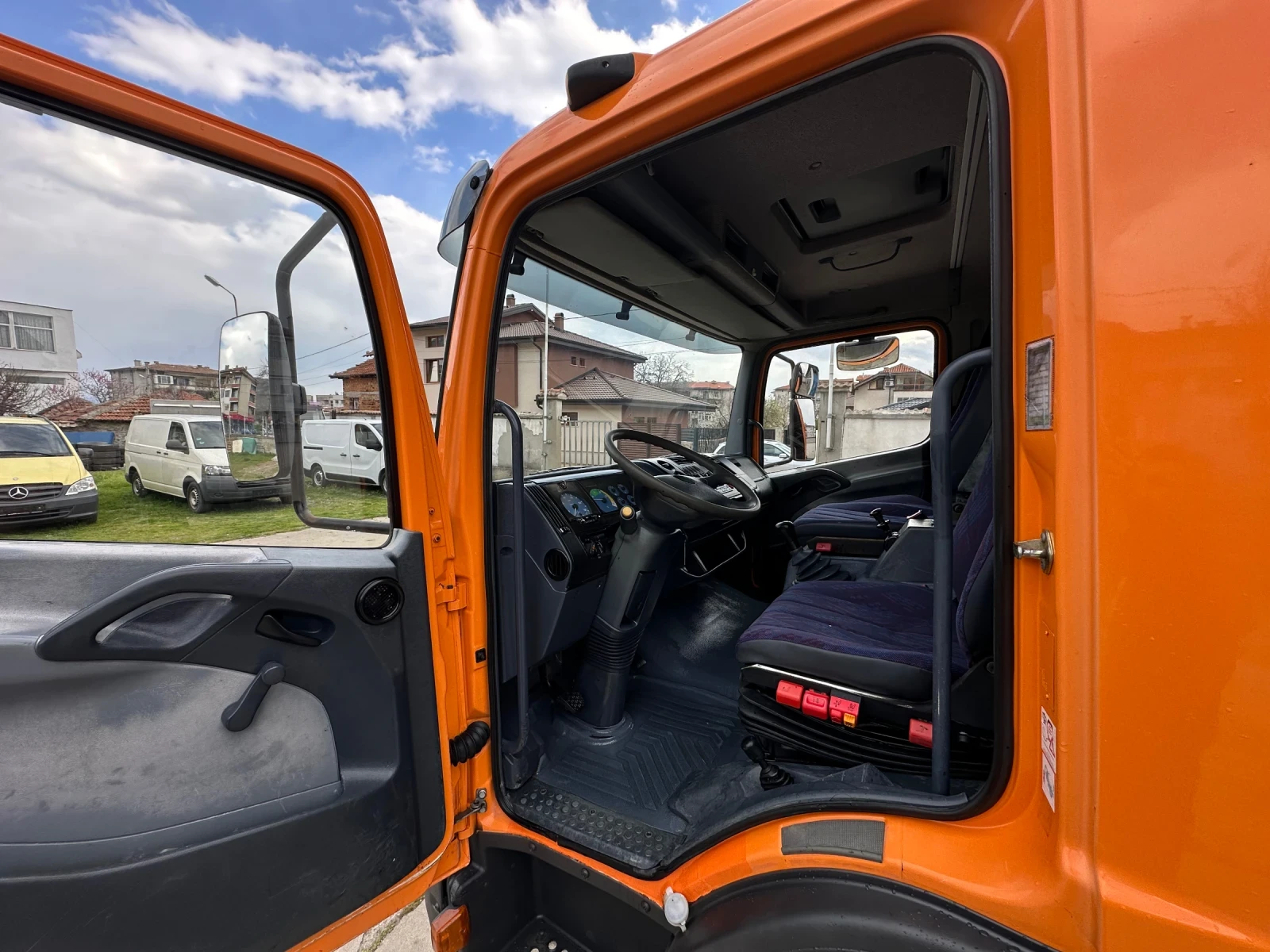 Mercedes-Benz Atego 815* Тристранен самосвал* Топ състояние, снимка 11 - Камиони - 54148882