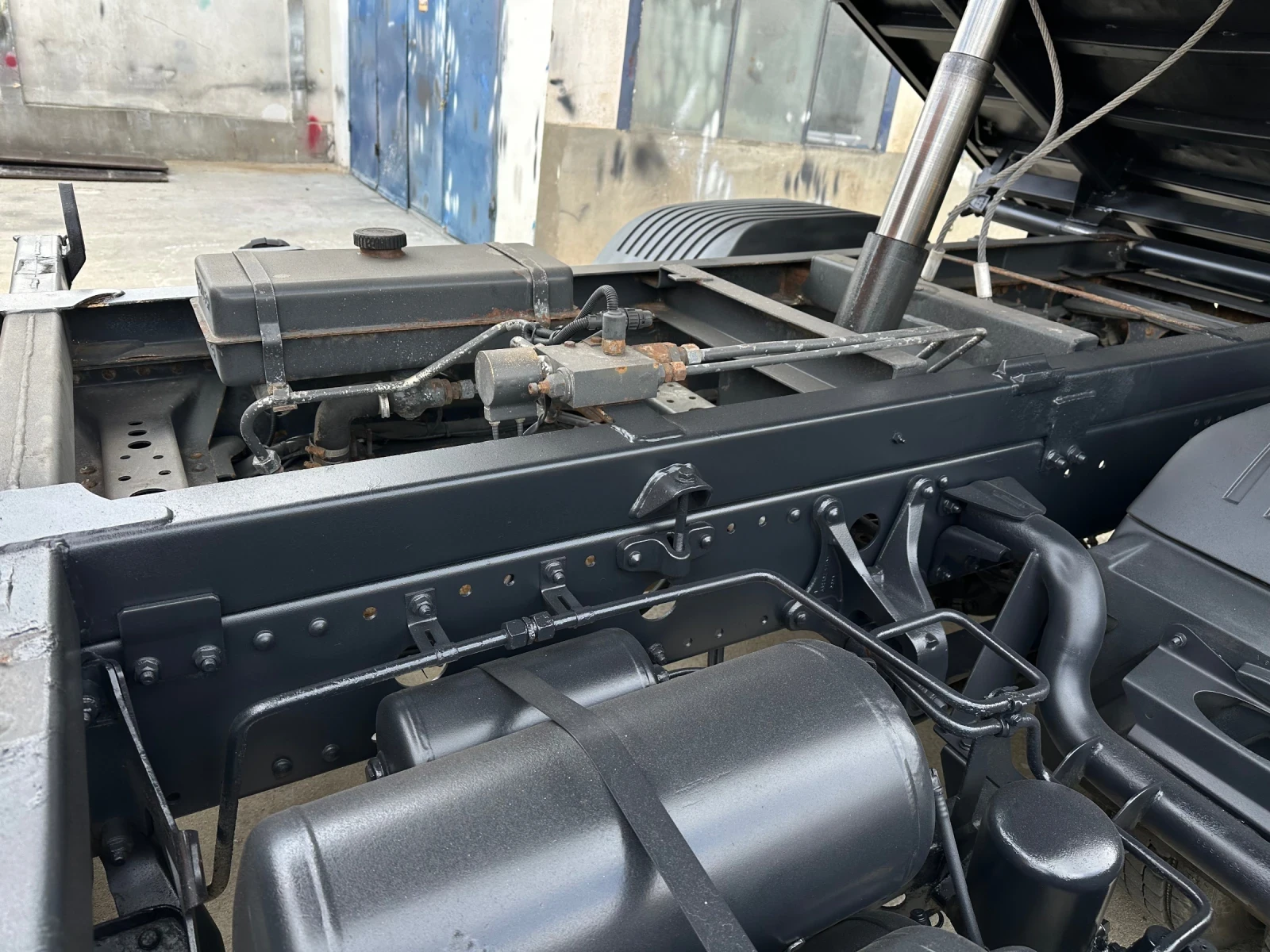 Mercedes-Benz Atego 815* Тристранен самосвал* Топ състояние, снимка 7 - Камиони - 54148882