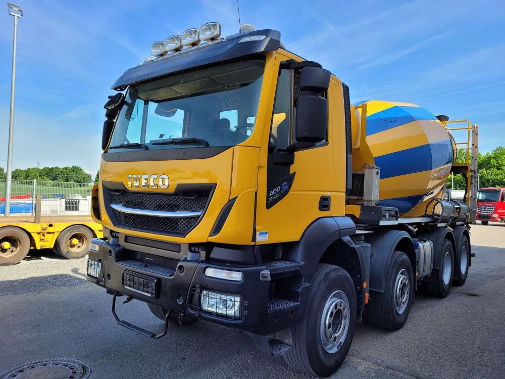 Iveco Stralis Бетонобъркачка X-Way 400 SL 8x4 BB   Liebherr 9 м&