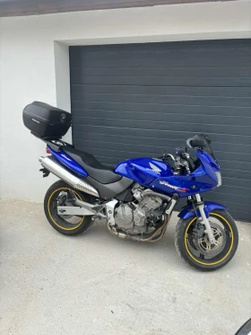     Honda Hornet