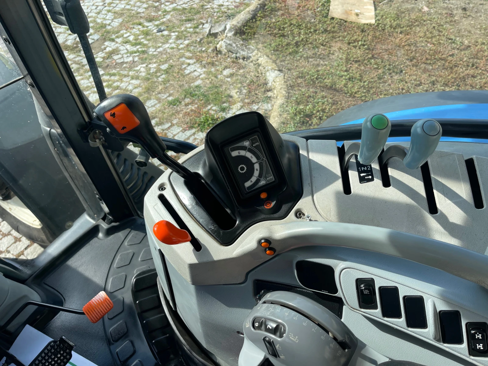  New Holland T6.175  | Mobile.bg   14