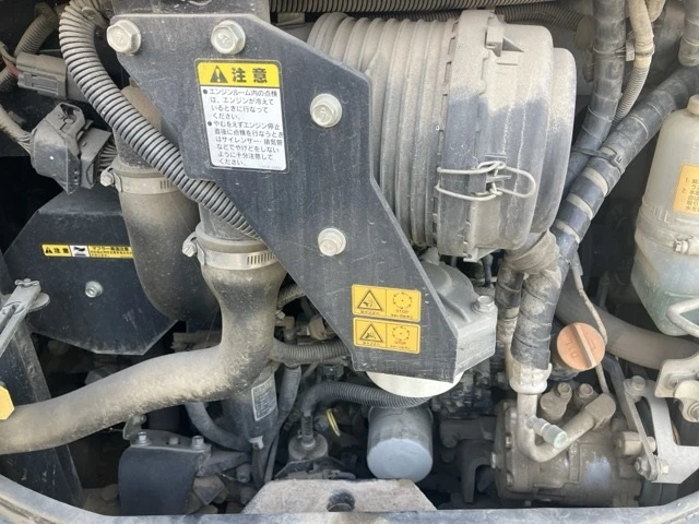 Багер Yanmar VIO30-6 * КЛИМАТИК * ОЧАКВАН 06.06.2026 * , снимка 6 - Индустриална техника - 53698267