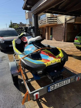 Джет Bombardier Sea Doo SPARK TRIXX RIVA RACING, снимка 4