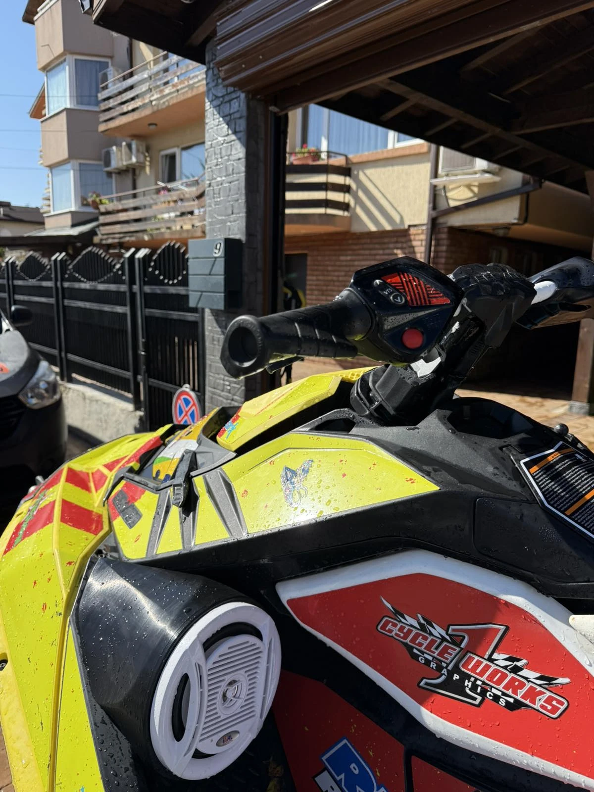 Джет Bombardier Sea Doo SPARK TRIXX RIVA RACING, снимка 7 - Воден транспорт - 55740838