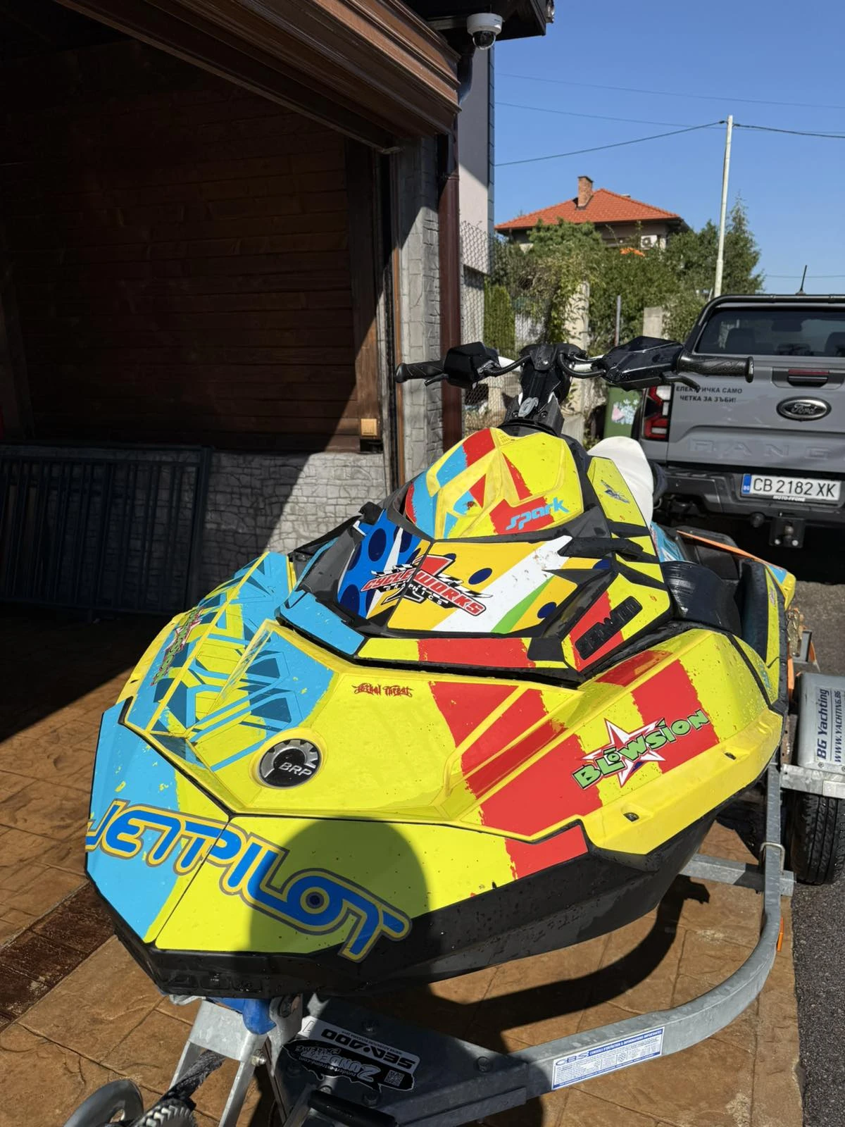 Джет Bombardier Sea Doo SPARK TRIXX RIVA RACING, снимка 2 - Воден транспорт - 55740838