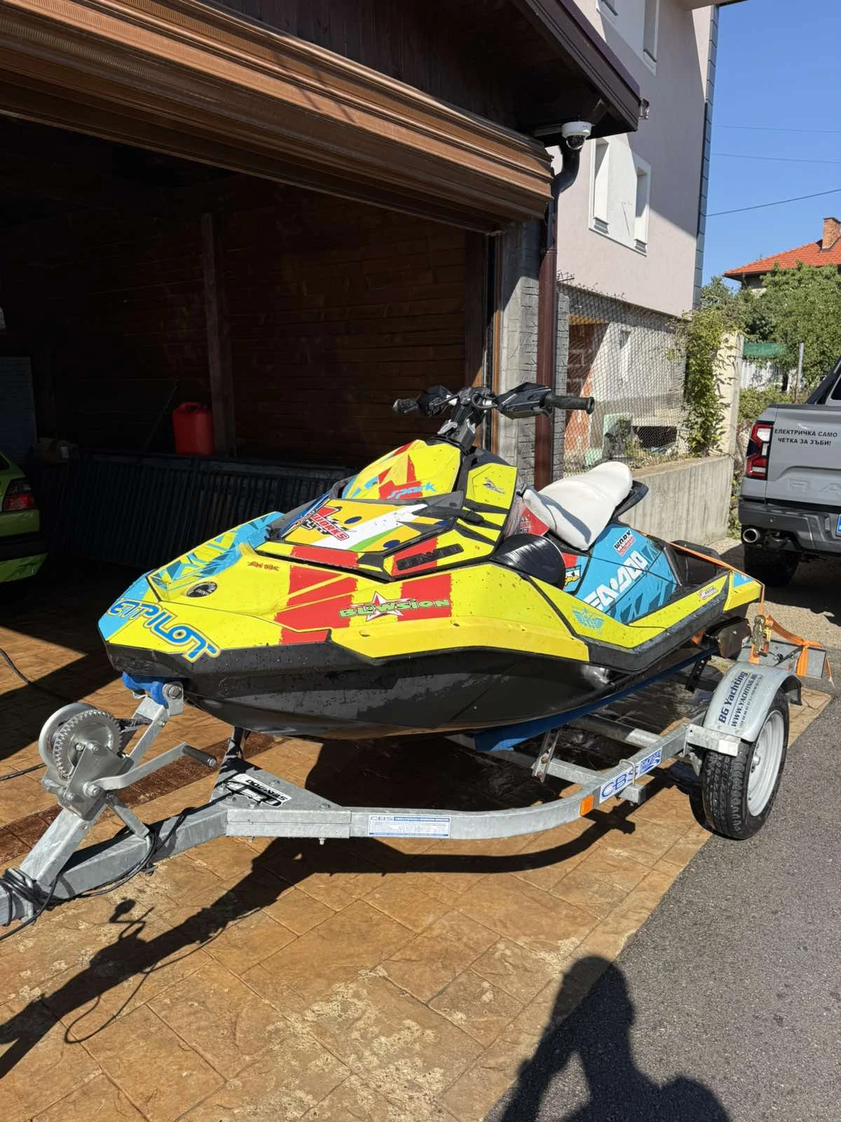Джет Bombardier Sea Doo SPARK TRIXX RIVA RACING