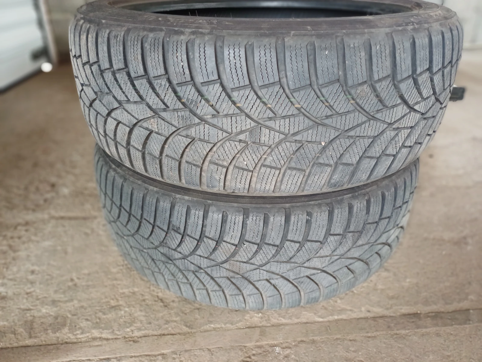 ���� 225/45R19 | Mobile.bg � ����������� 1