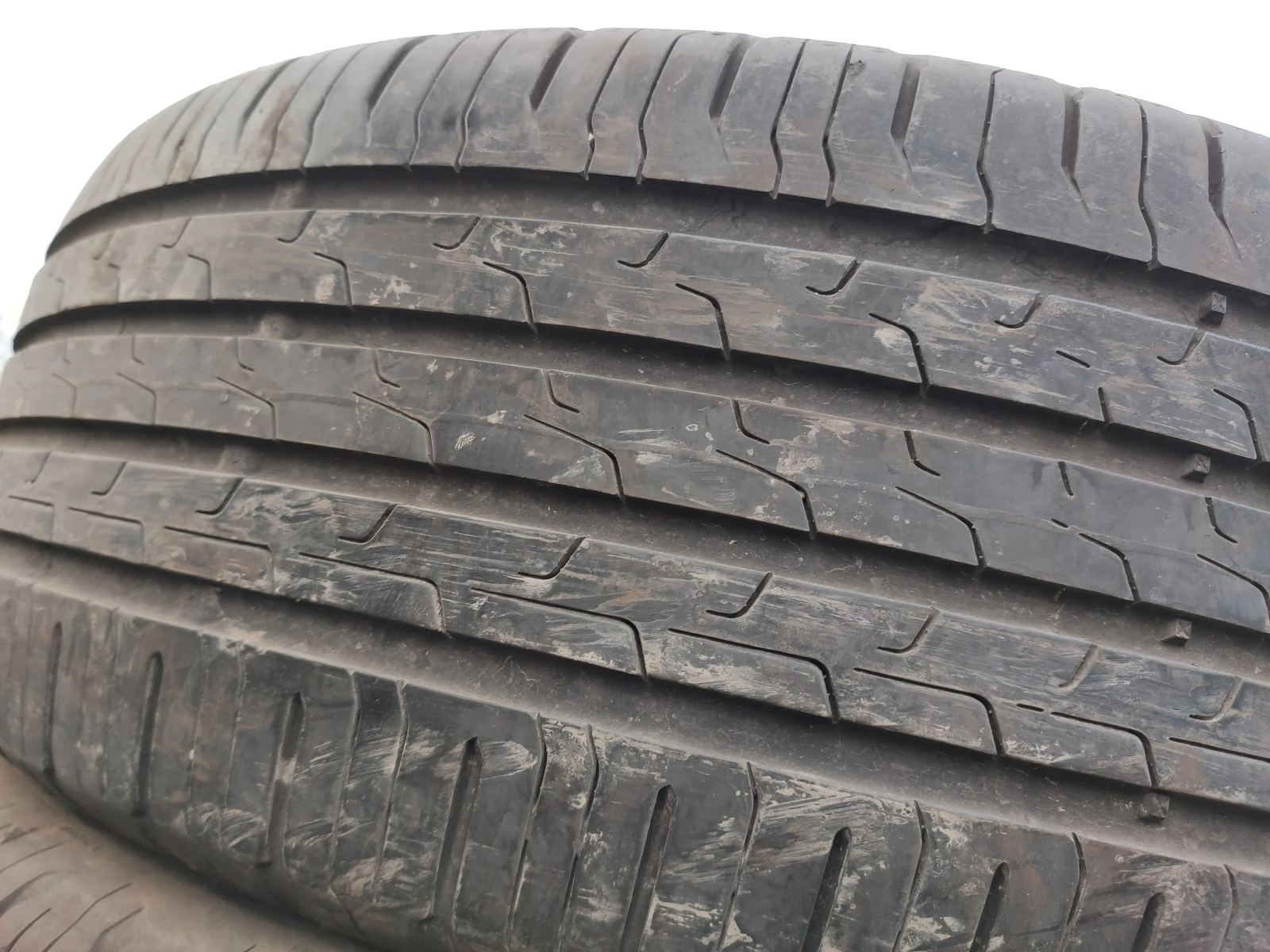 Гуми Летни 215/60R16, снимка 2 - Гуми и джанти - 54086278