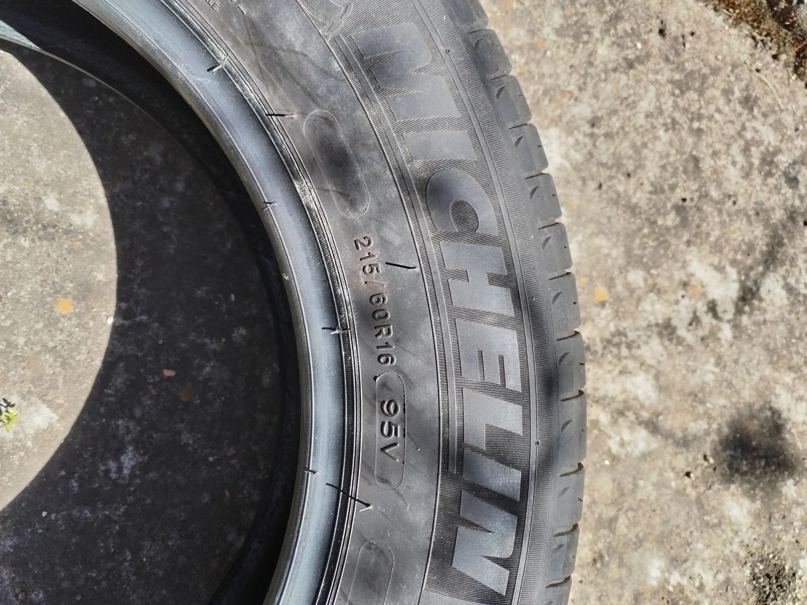 Гуми Летни 215/60R16, снимка 3 - Гуми и джанти - 54384561