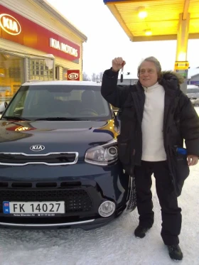 Kia Soul 1.6 V  crdi - 12000 € / 23469.96 лв. - 78134933 8