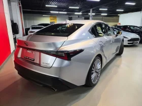 Lexus IS ПАНО* ПОДГРЕВ* ОБДУХВАНЕ* KEYLESS*  - 28990 € / 56699.51 лв. - 41876904 5