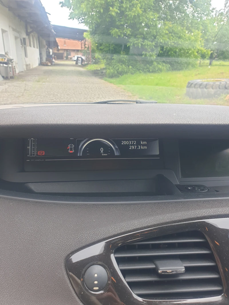 Renault Grand scenic 1.6 BOSE, снимка 7 - Автомобили и джипове - 47219177