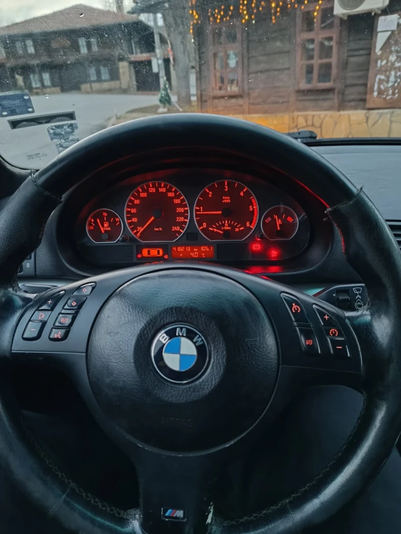 BMW 330, снимка 2 - Автомобили и джипове - 48370621