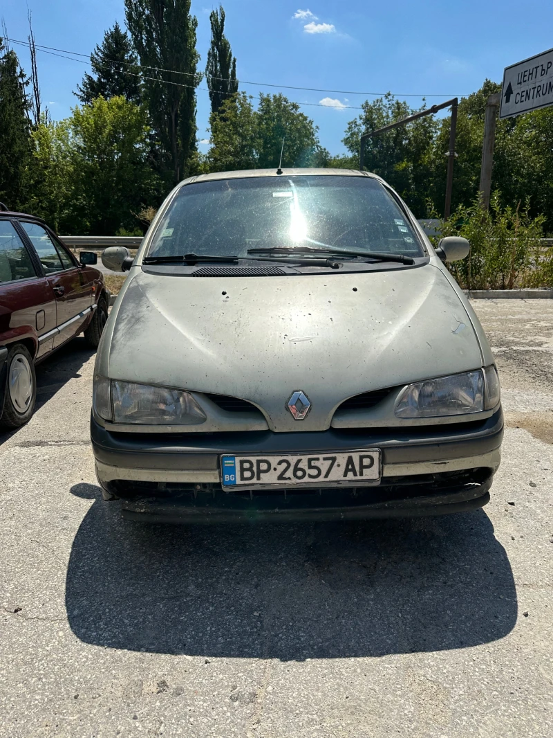 Renault Scenic 1.9 Д, снимка 3 - Автомобили и джипове - 48789350