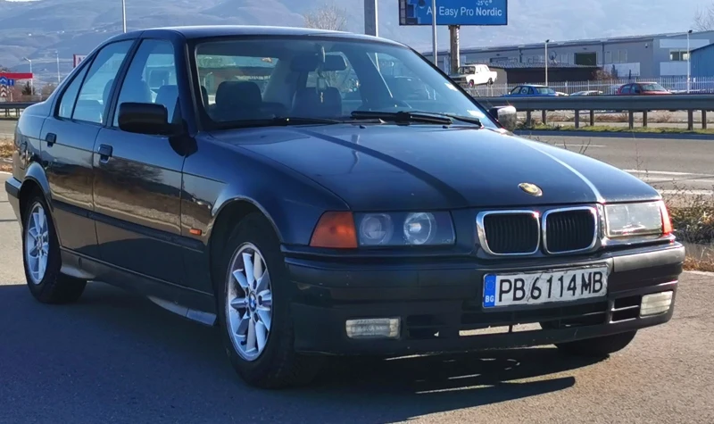 BMW 318 Is, снимка 2 - Автомобили и джипове - 49393377