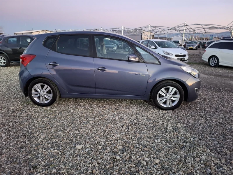 Hyundai Ix20 1.6i, снимка 6 - Автомобили и джипове - 49399300