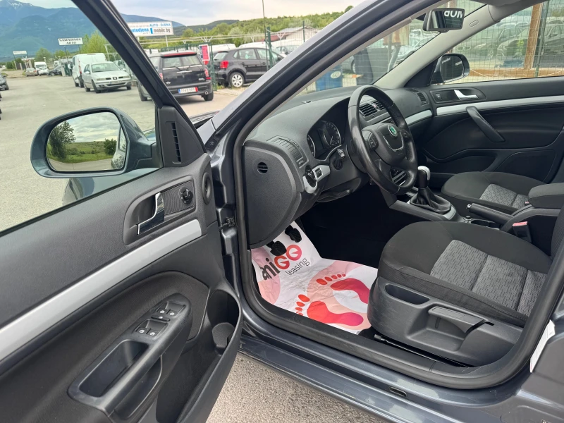 Skoda Octavia 1.4TSI-Navi , снимка 8 - Автомобили и джипове - 50225034
