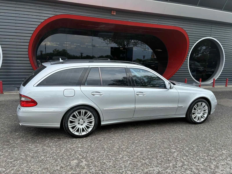 Mercedes-Benz E 350 E280 4MATIC LPG, снимка 8 - Автомобили и джипове - 52799234