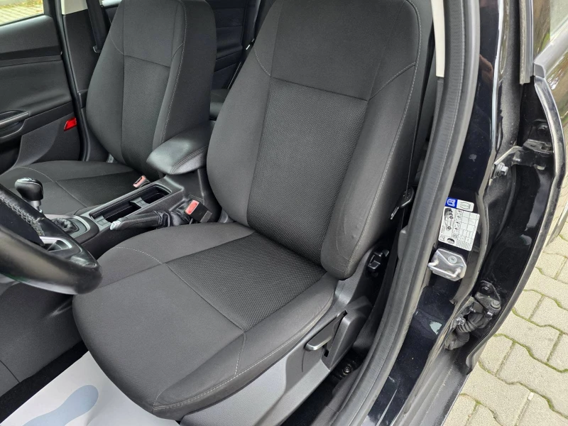 Ford Focus КОЛЕДНА ПРОМОЦИЯ ТОП/1.6TDCI/NAVI/CLIMATRON, снимка 9 - Автомобили и джипове - 52800050
