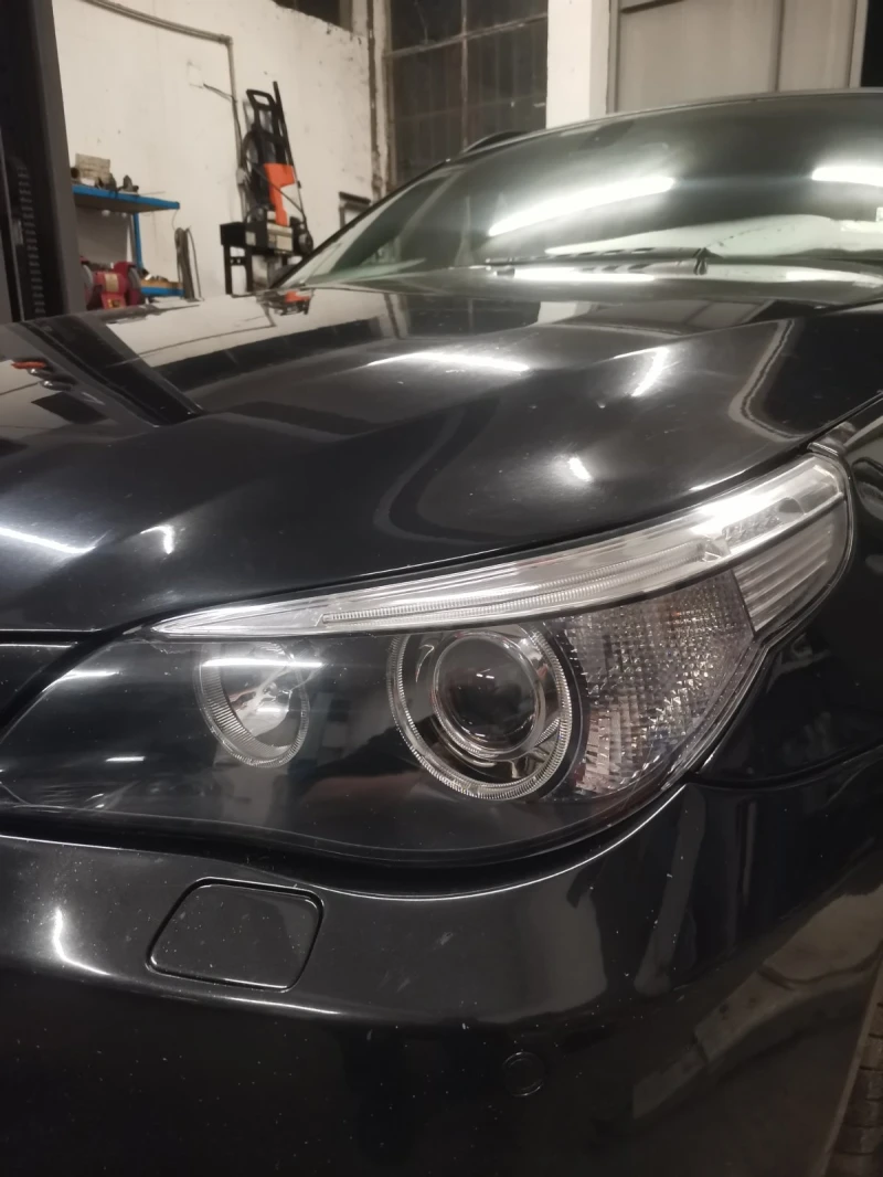 BMW 520, снимка 11 - Автомобили и джипове - 52894090