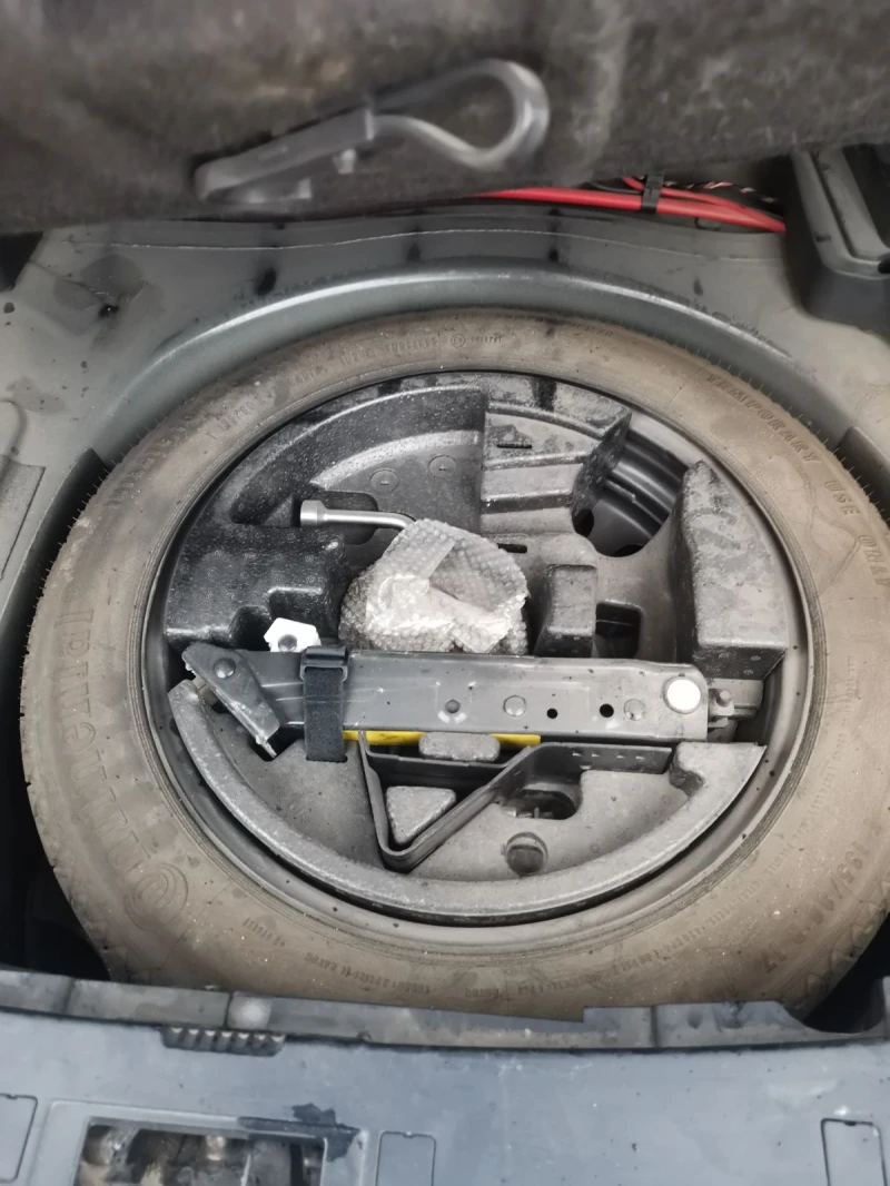 BMW 520, снимка 9 - Автомобили и джипове - 52894090