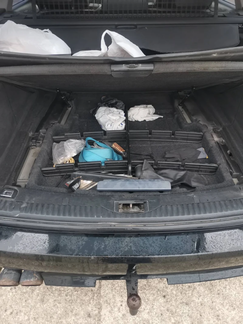 BMW 520, снимка 8 - Автомобили и джипове - 52894090