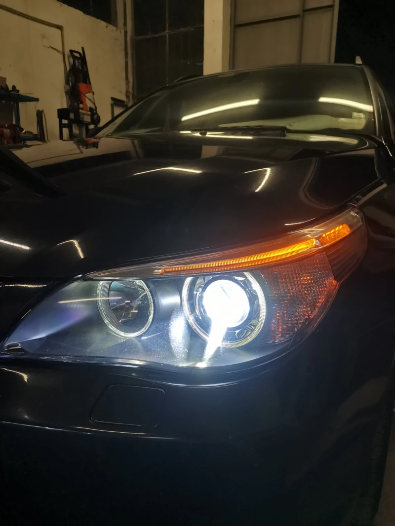 BMW 520, снимка 12 - Автомобили и джипове - 52894090