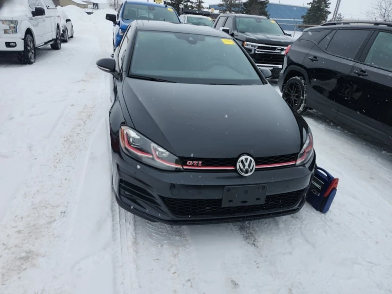 VW Golf * AUTOBAHN * CARFAX * ЦЕНА ДО БГ, снимка 2 - Автомобили и джипове - 53344474