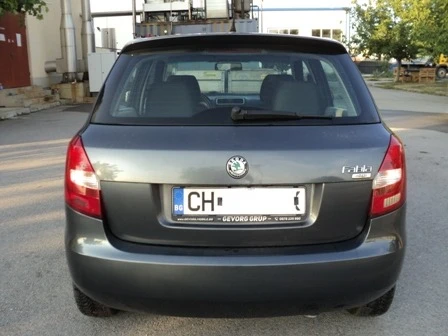 Skoda Fabia 1.4TDI, снимка 8 - Автомобили и джипове - 47348419