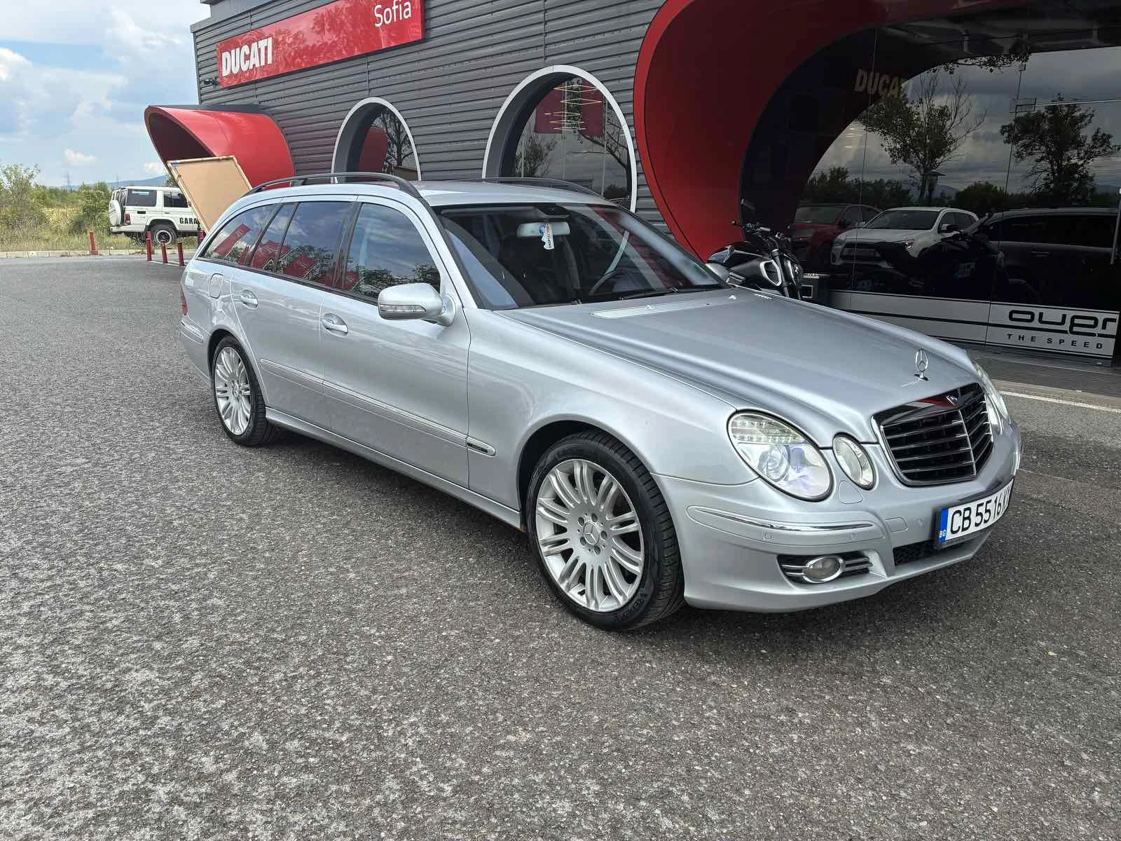 Mercedes-Benz E 350 E280 4MATIC LPG, снимка 1