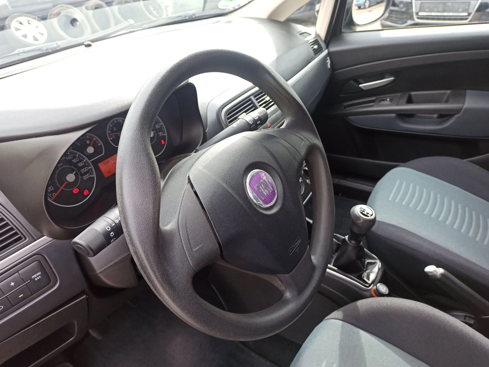 Fiat Punto 1.3MJT - изображение 10