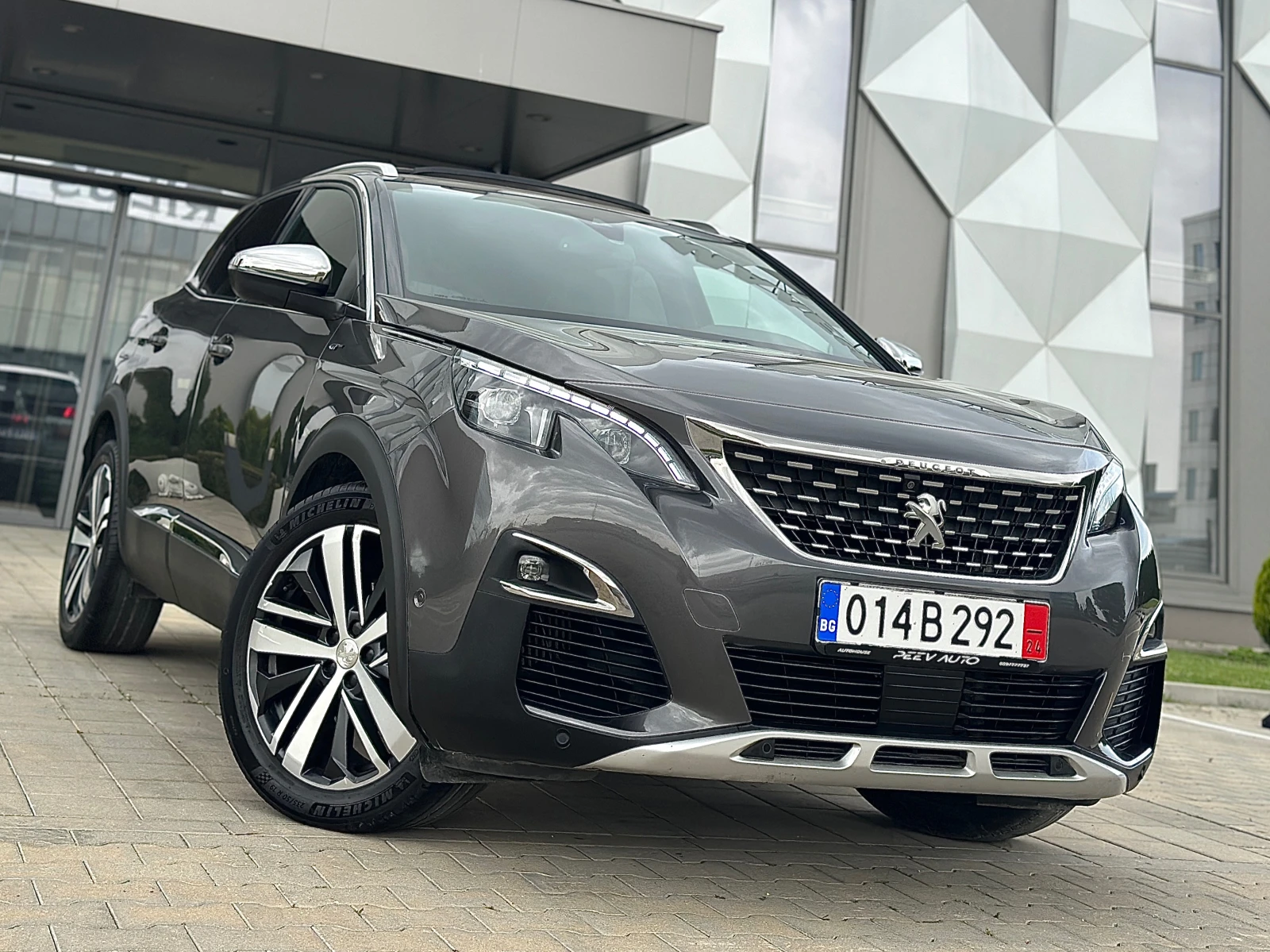 Peugeot 3008 EAT8#GT-LINE#PANORAMA#360VIEW#KEYLESS GO# - изображение 2