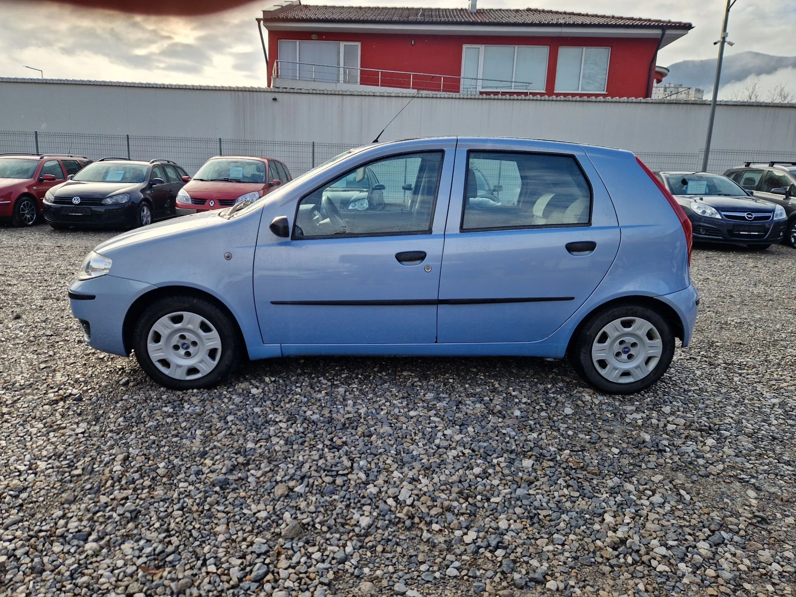 Fiat Punto 1.2i  КЛИМА  - изображение 5